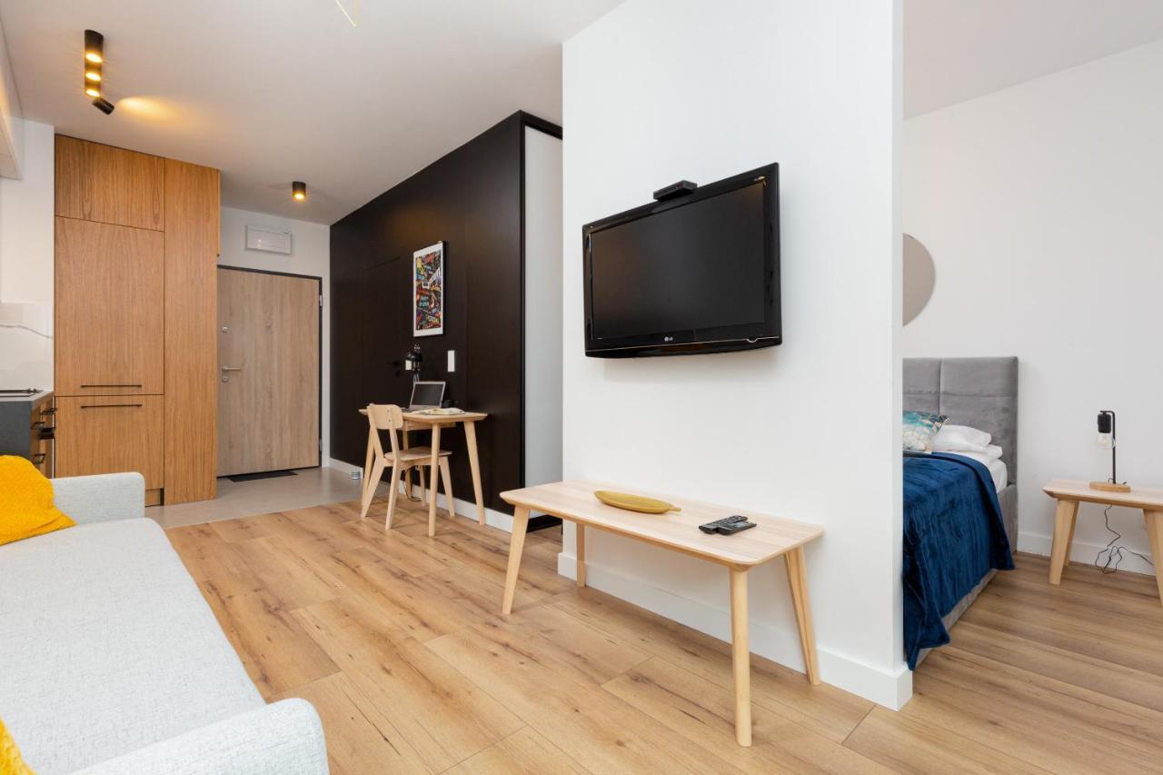 Atrium Promenada Apartments Goclaw By Noclegi Renters Warsaw Ngoại thất bức ảnh