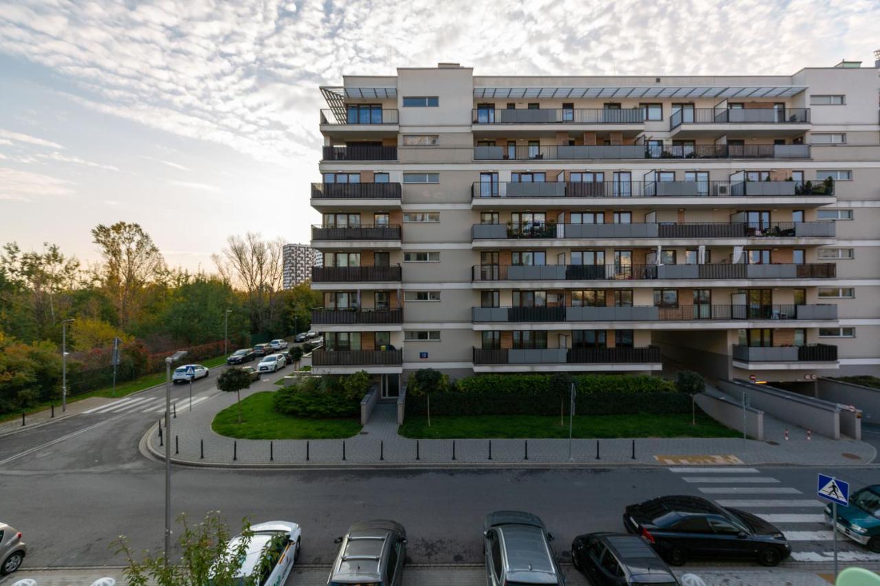 Atrium Promenada Apartments Goclaw By Noclegi Renters Warsaw Ngoại thất bức ảnh